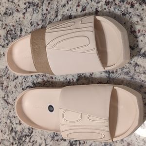 Brand new women's Jordan slides